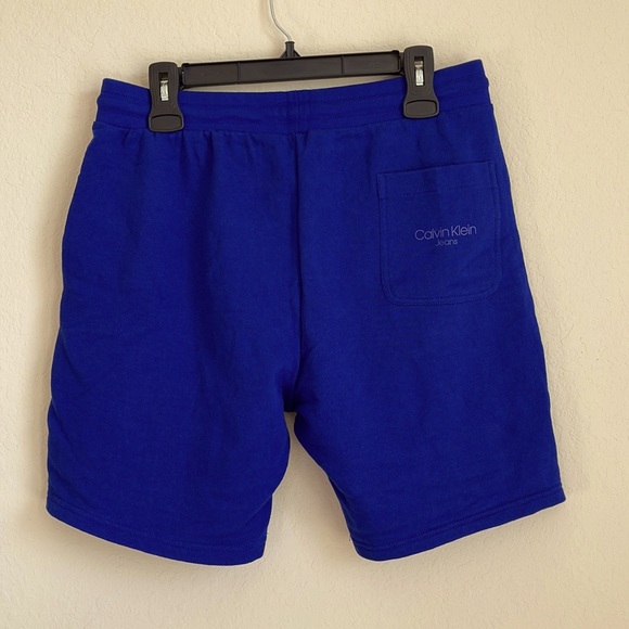 CK Logo short. Size: medium - Picture 2 of 4